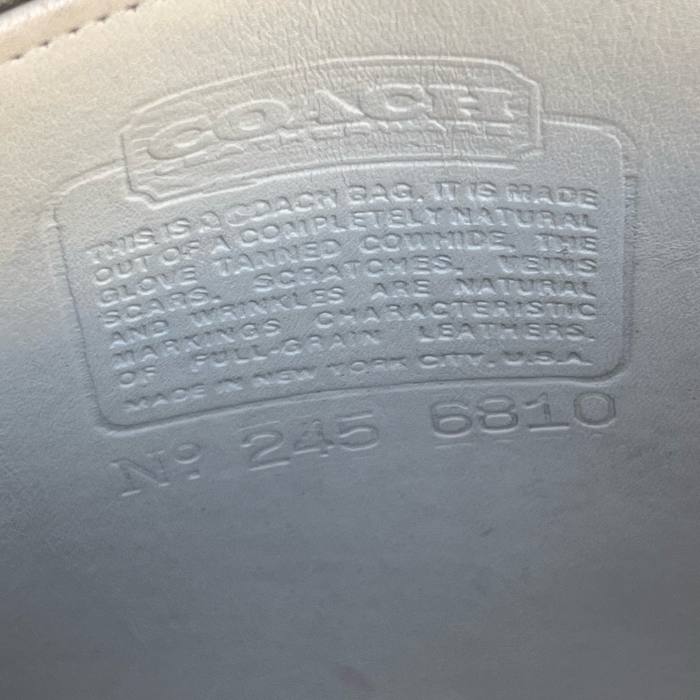 Vintage Coach NYC Collegiate Bag - Picture 3 of 16